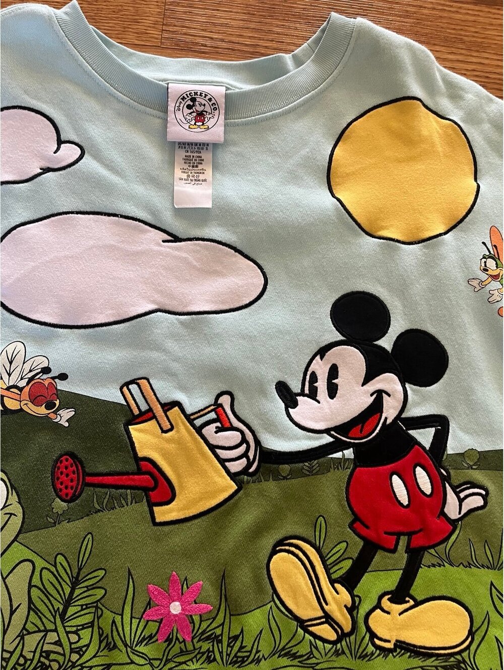 Disney Mickey Garden Crewneck Sweatshirt (M) - Picture 3 of 5